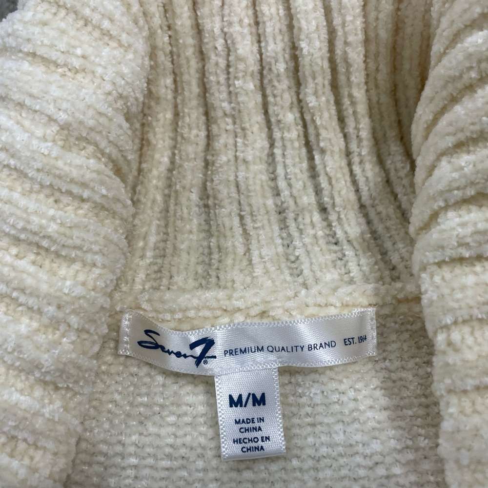 NWT $69 Seven7 Super Soft Cozy Chenille Cardigan Sweater Antique White size Med - Picture 15 of 16